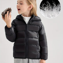 Carregar imagem no visualizador da galeria, Jaqueta puffer Infantil Leve com Capuz – SCAR